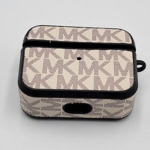 MK Logo Case Cover Ipod Pro Max 1 And 2 Preteen Teen Read
